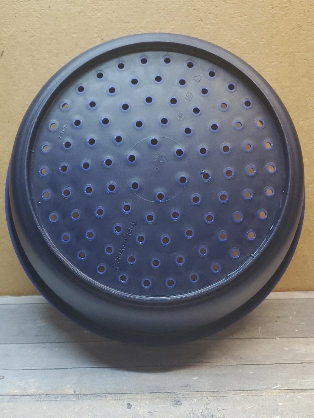 Tupperware Microwave Smart Steamer Colanders 10.5 